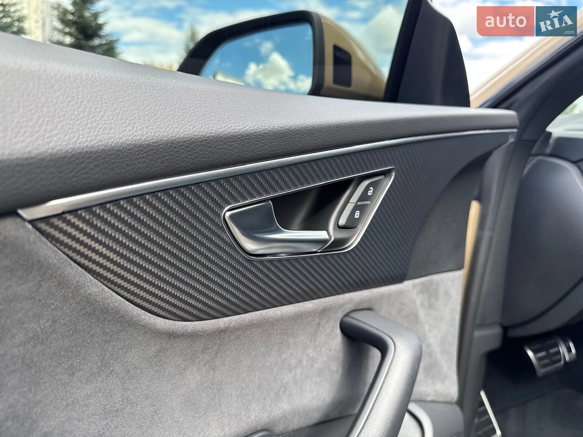 2025 Audi Q8 - мініатюра 31