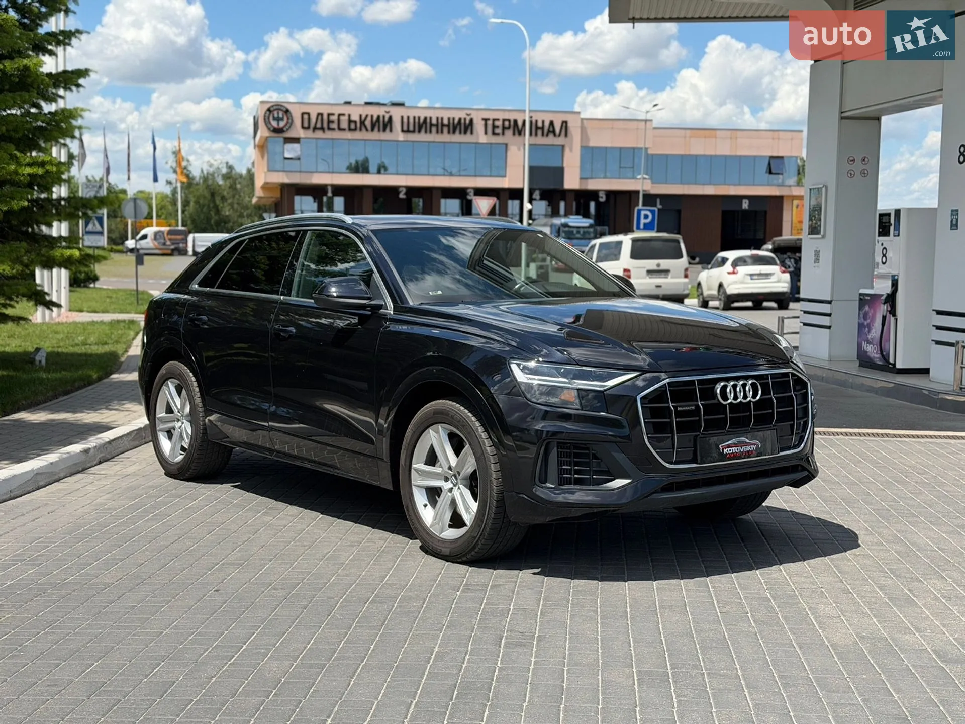 2018 Audi Q8 - мініатюра 4