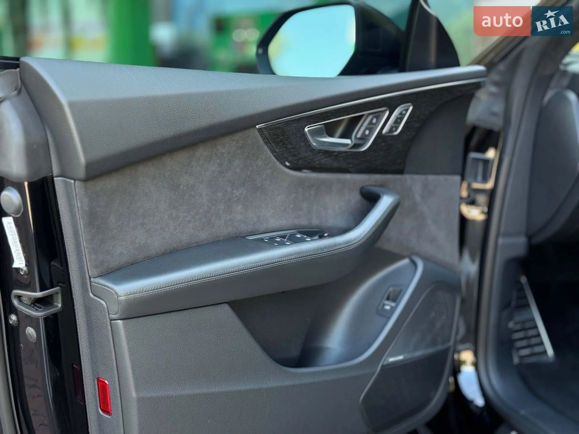 2019 Audi Q8 - мініатюра 19