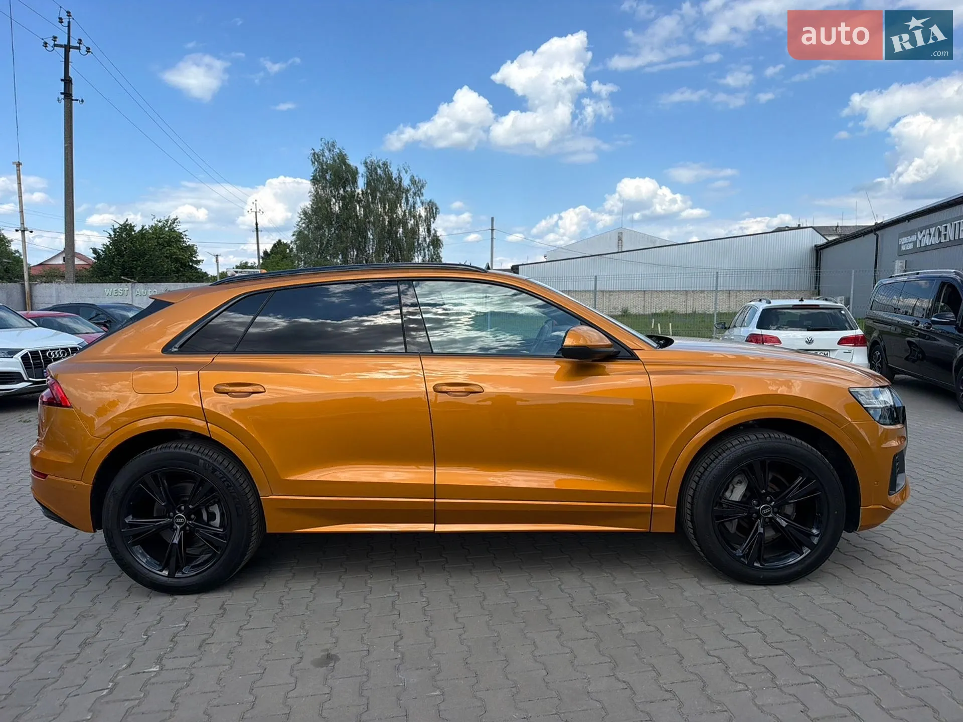 2018 Audi Q8 - мініатюра 4