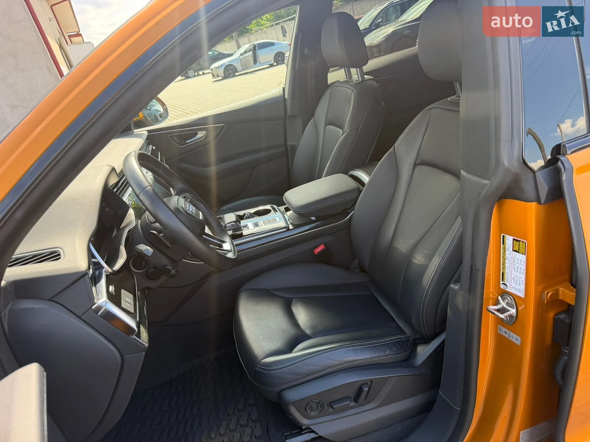 2018 Audi Q8 - мініатюра 19