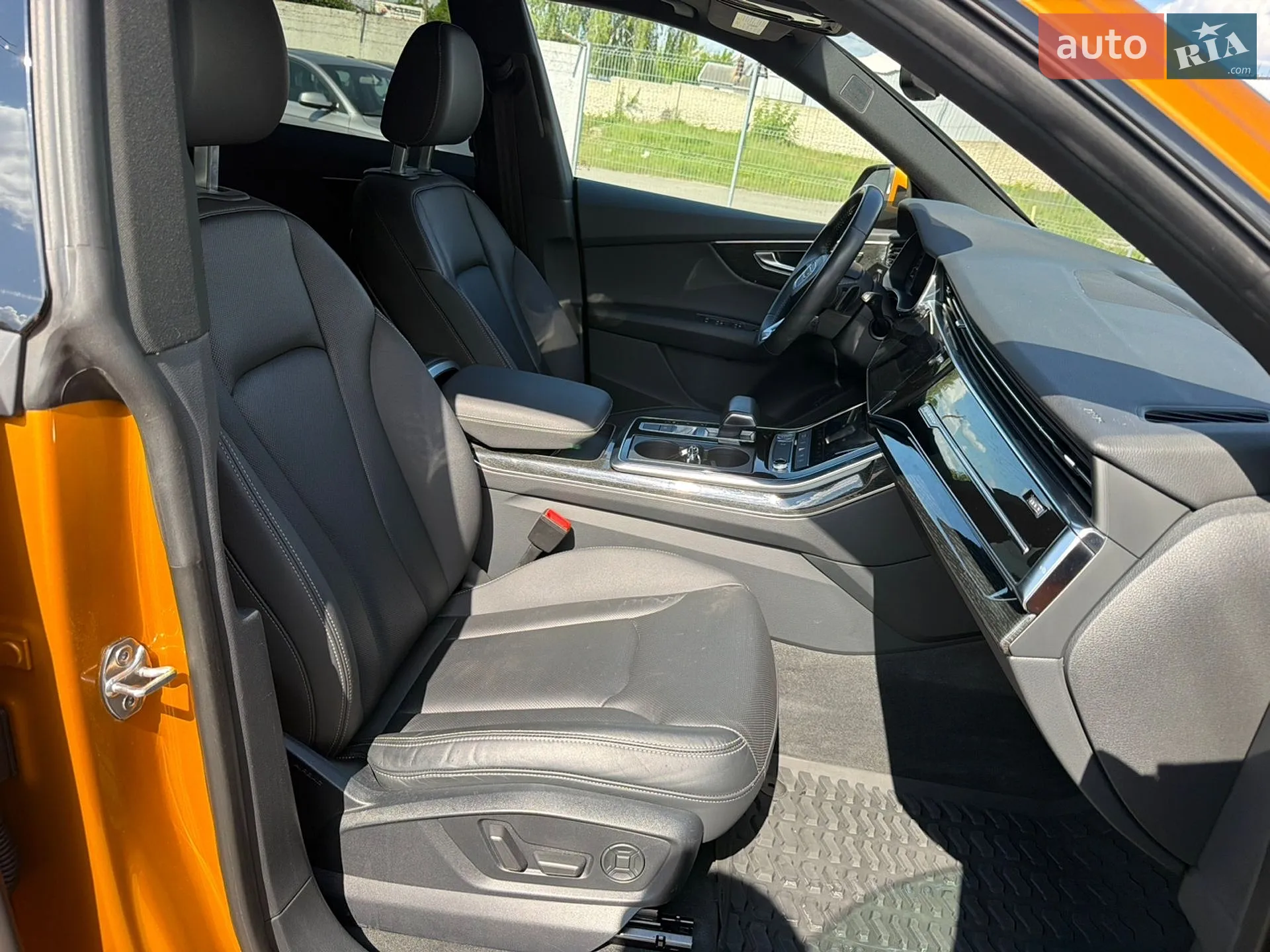 2018 Audi Q8 - мініатюра 32