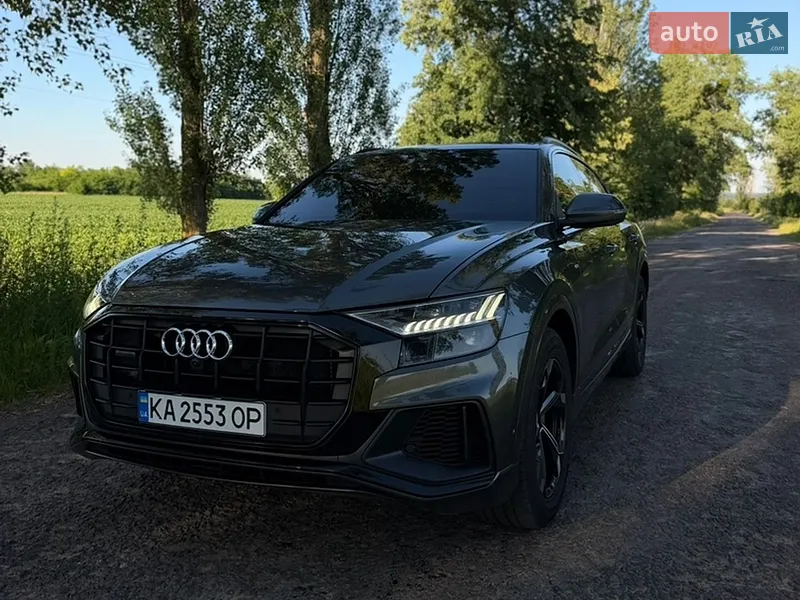 Audi Q8 2020