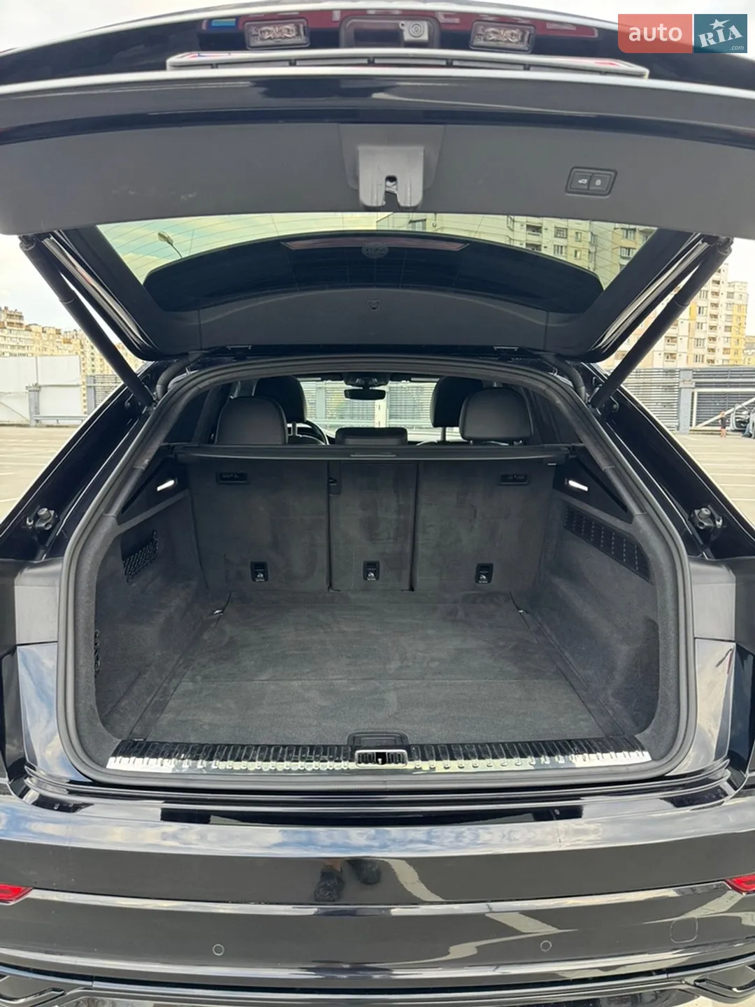 2019 Audi Q8 - мініатюра 6
