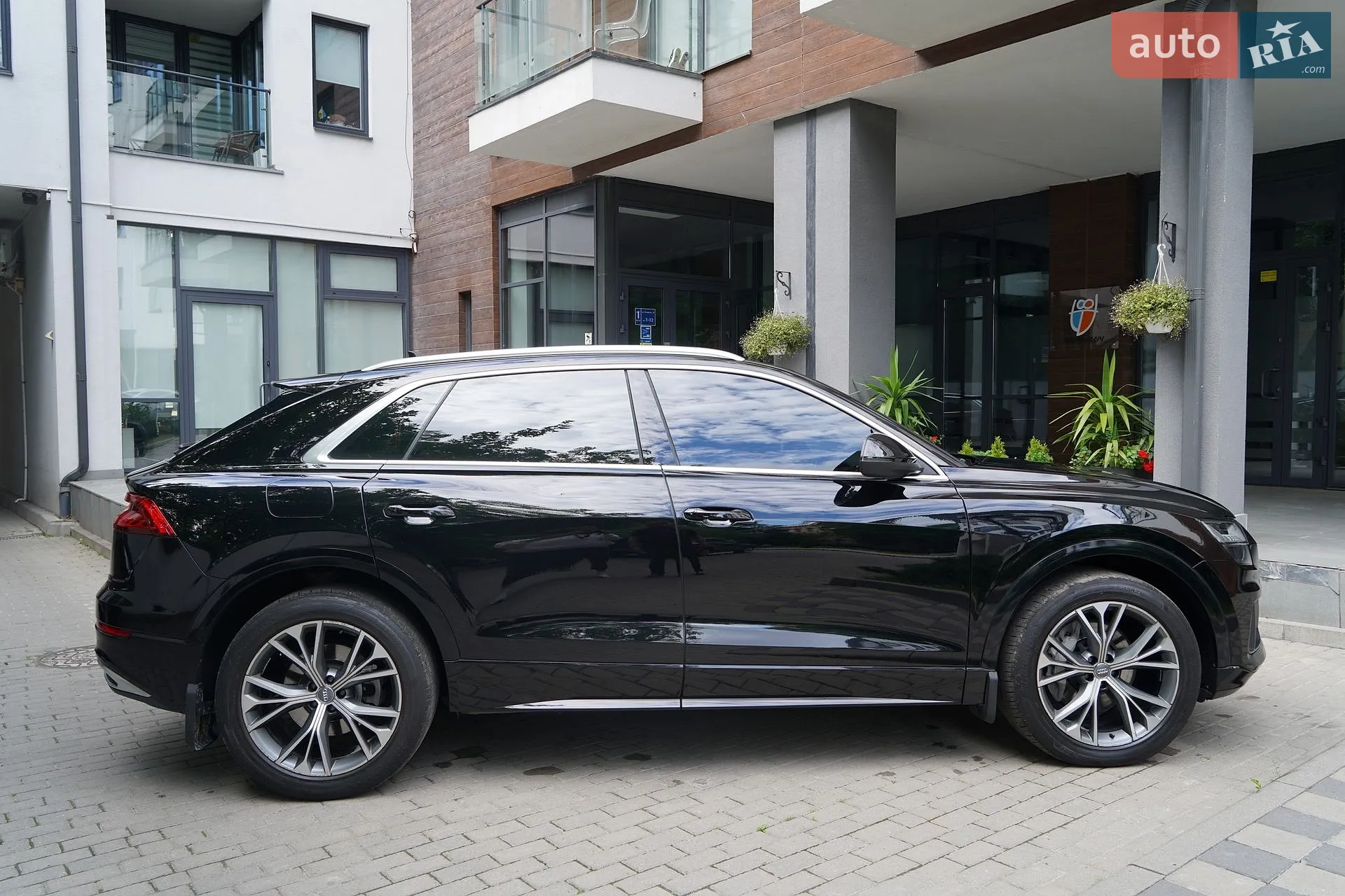 2020 Audi Q8 - мініатюра 24