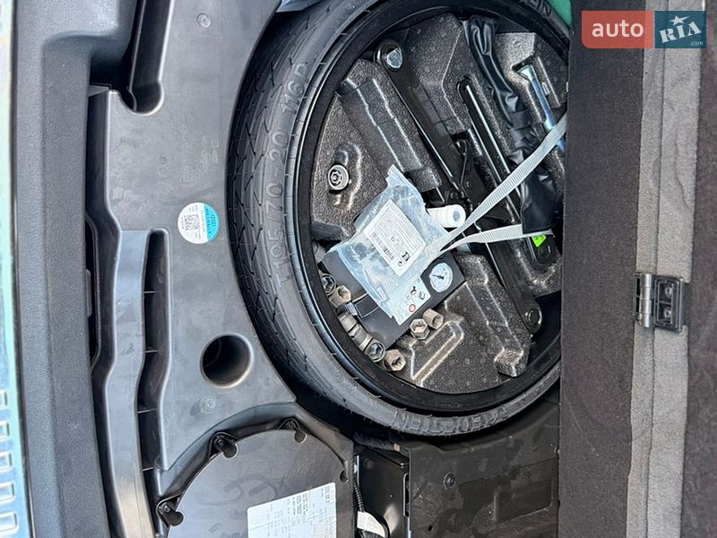 Позашляховик / Кросовер Audi Q8 2021 в Івано-Франківську