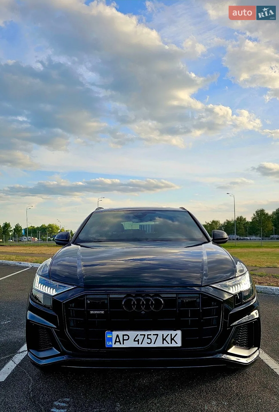 2022 Audi Q8 - фото 1
