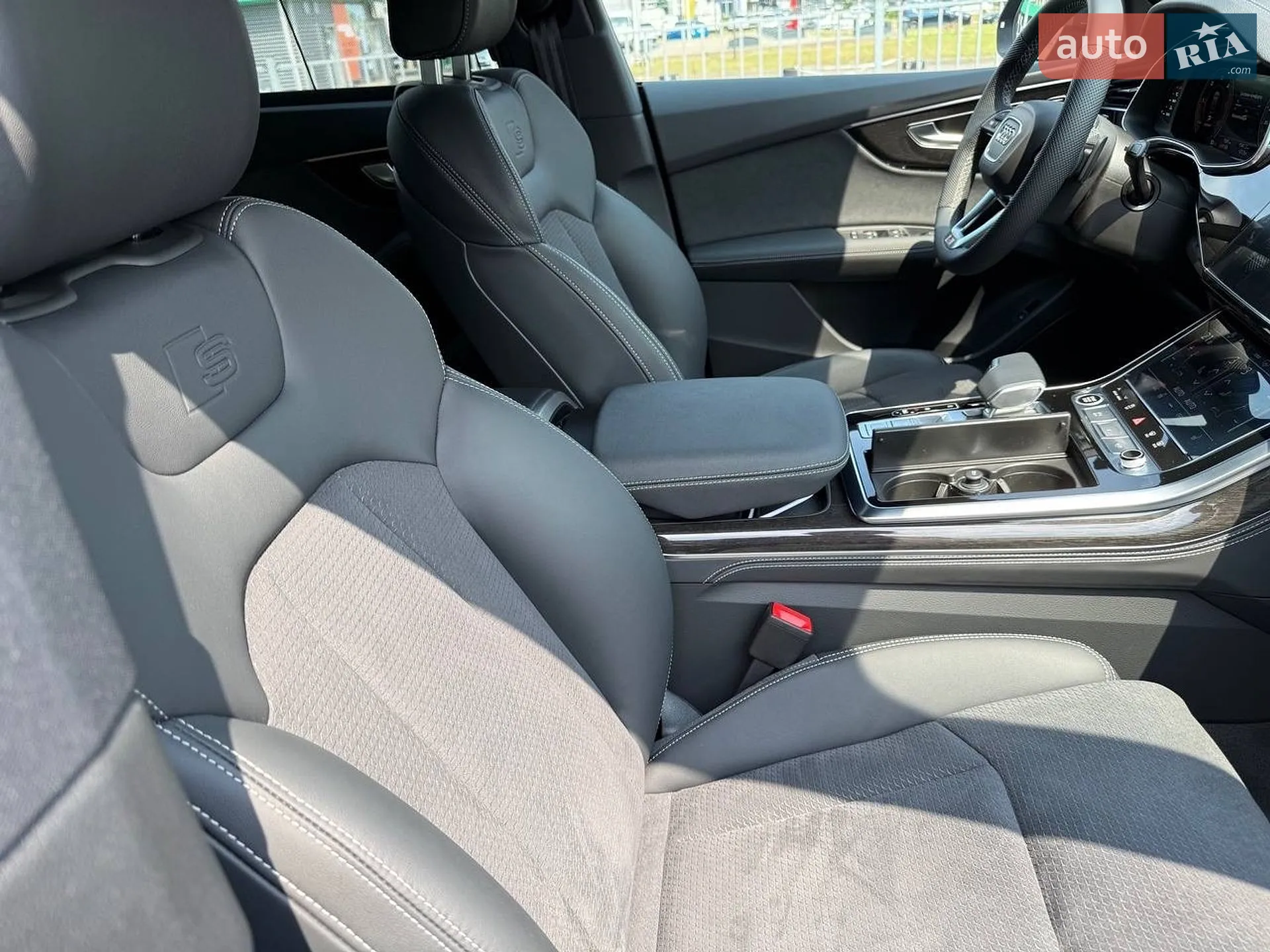 2026 Audi Q8 - мініатюра 25