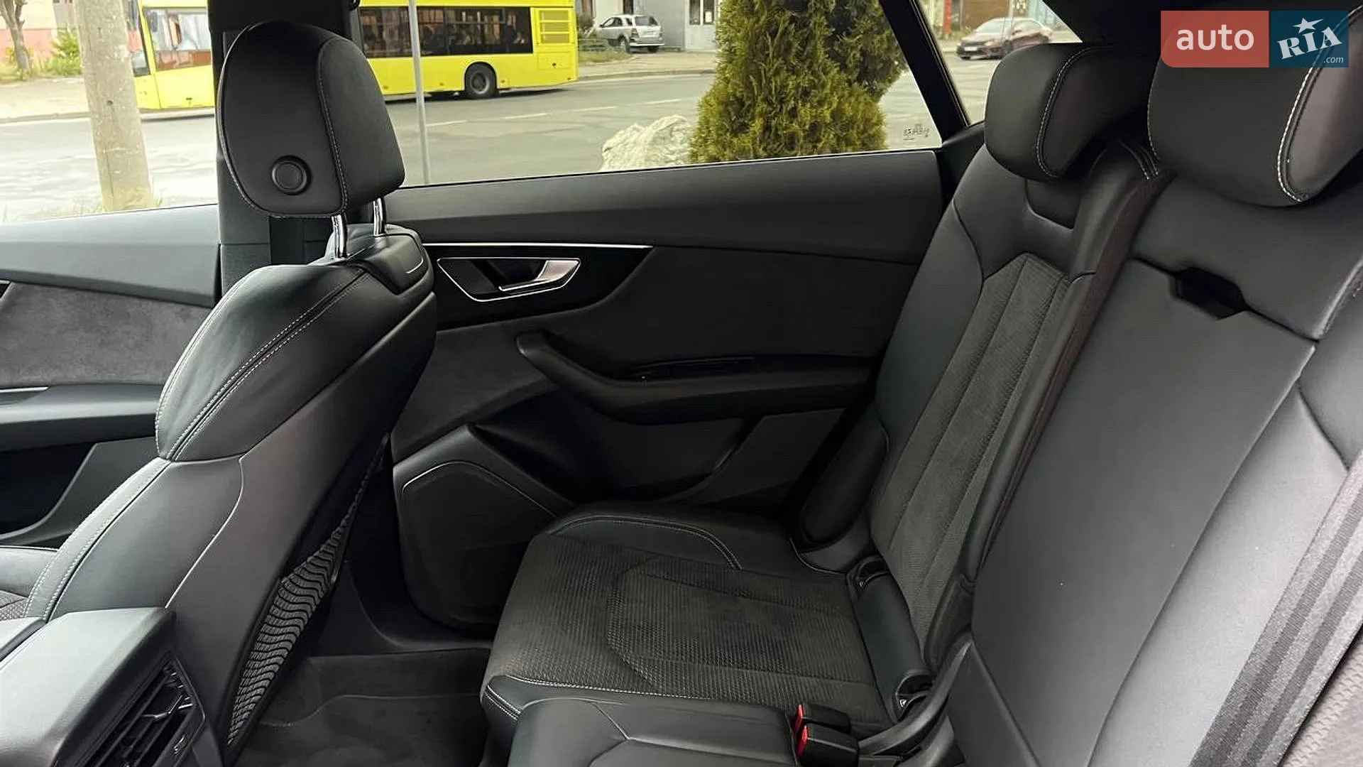 2020 Audi Q8 - мініатюра 26