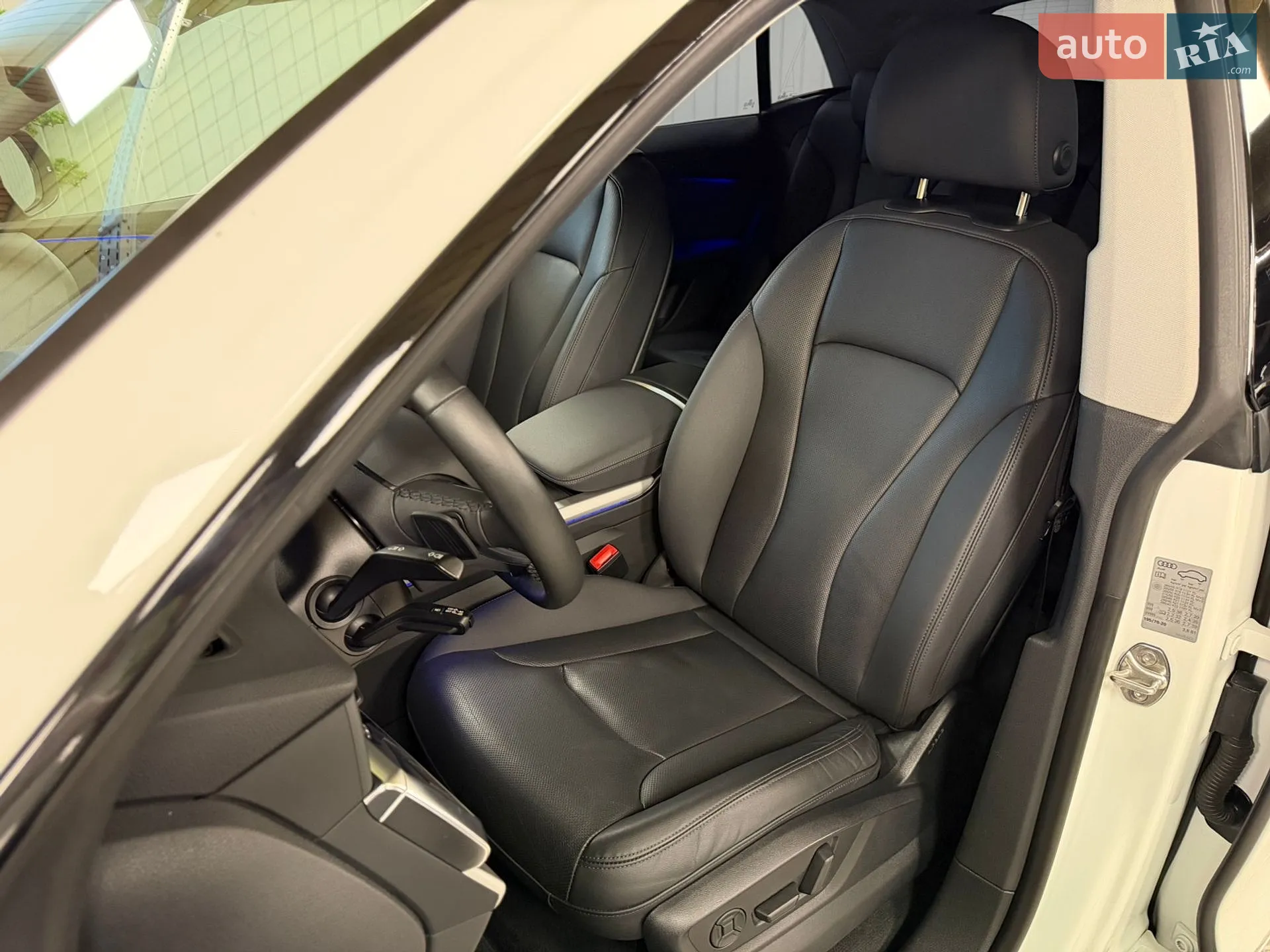 2020 Audi Q8 - мініатюра 20