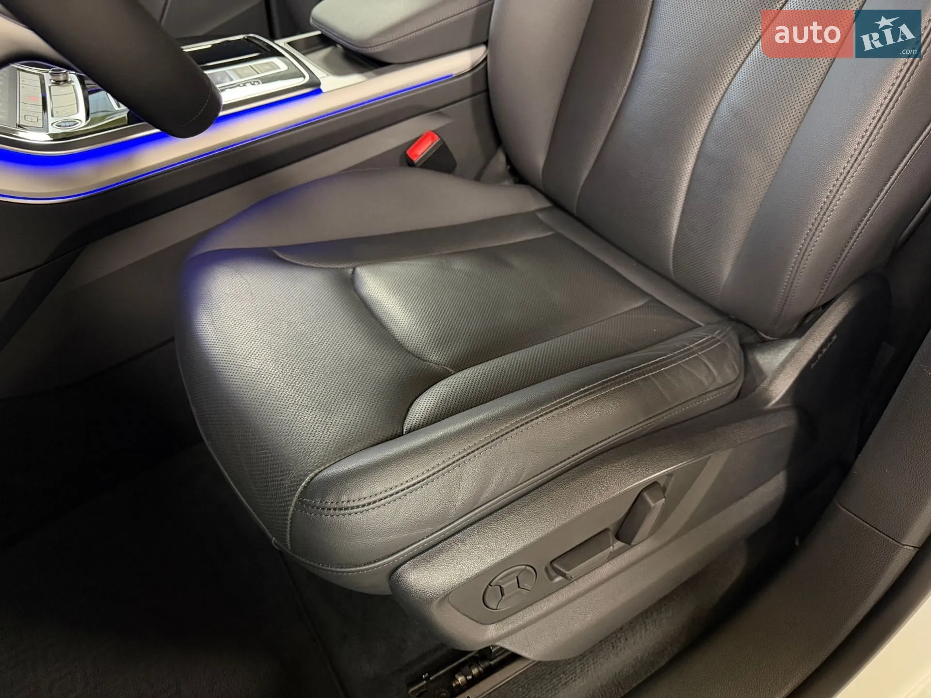 2020 Audi Q8 - мініатюра 19