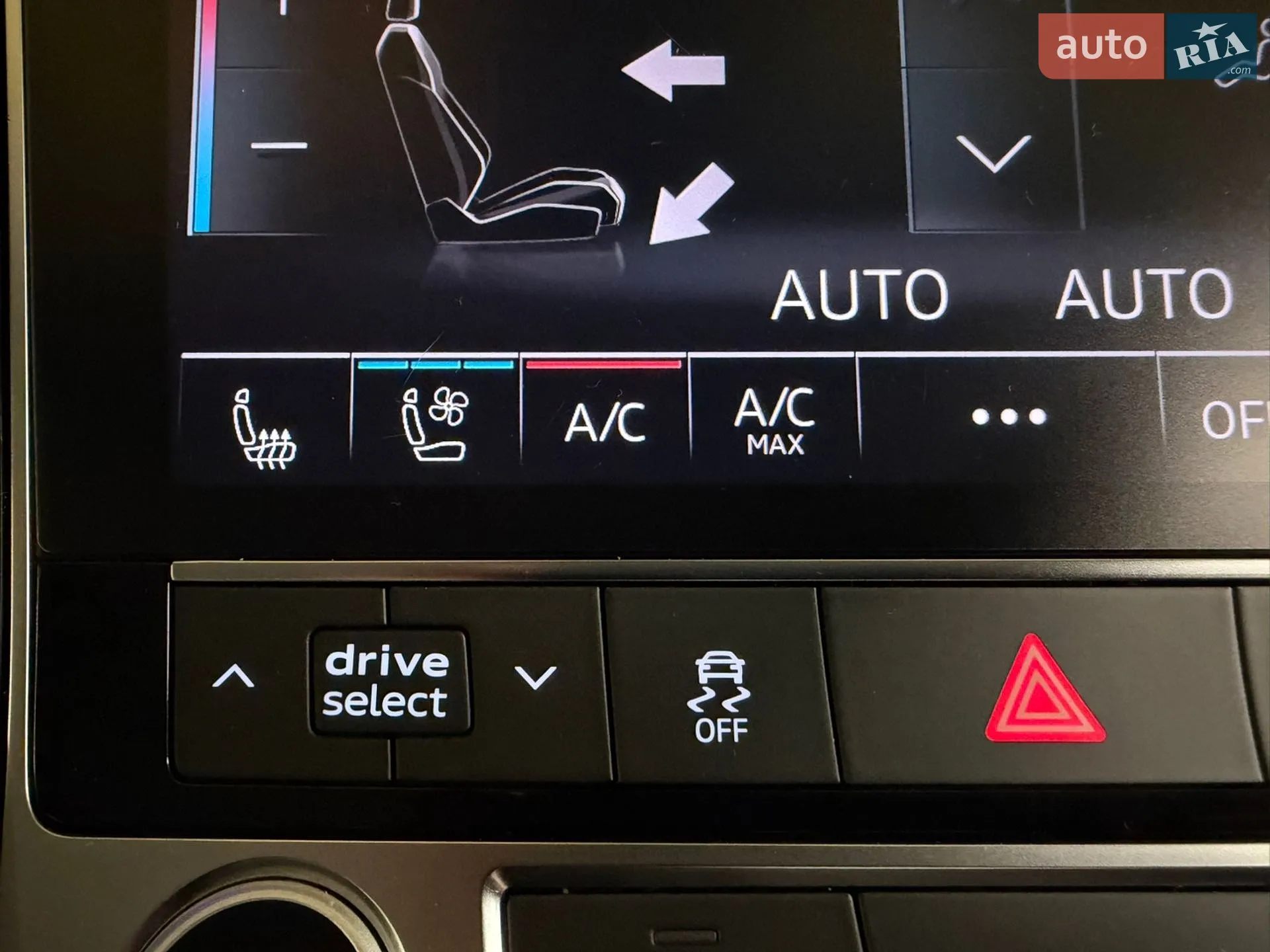 2020 Audi Q8 - мініатюра 32