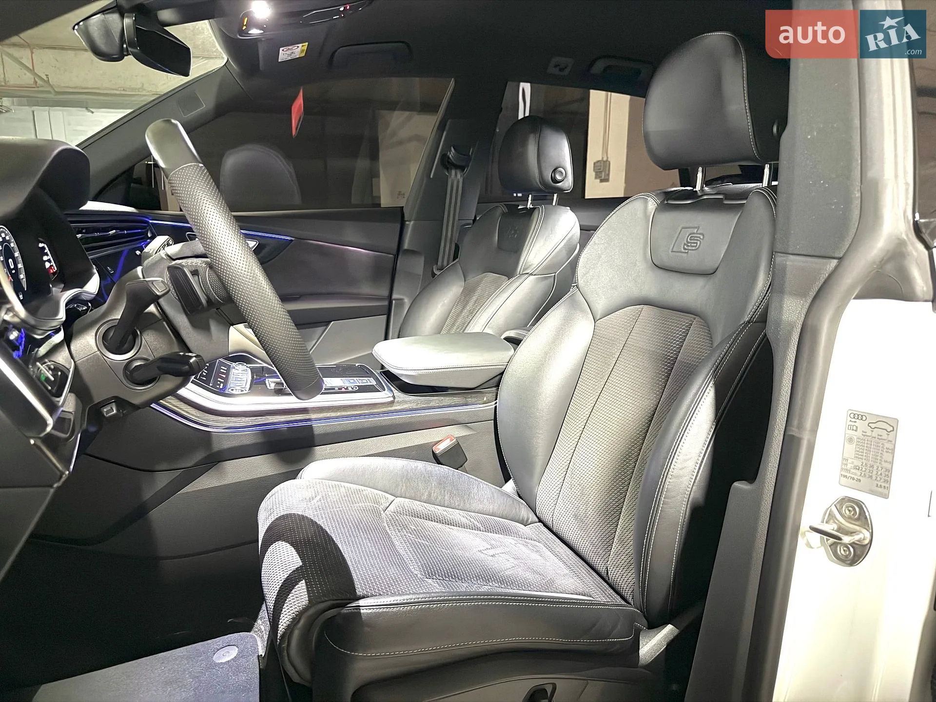 2021 Audi Q8 - мініатюра 24