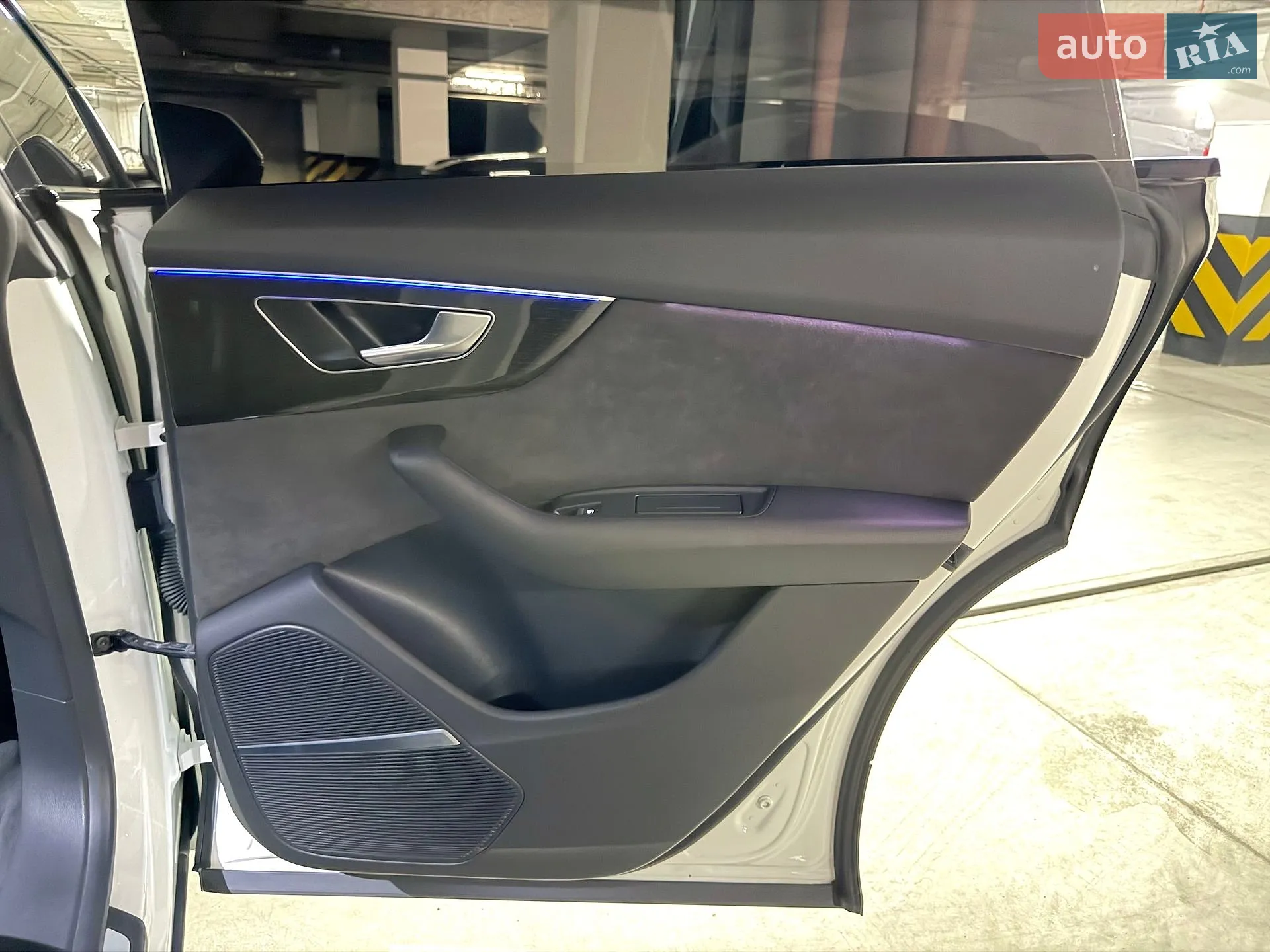 2021 Audi Q8 - мініатюра 28