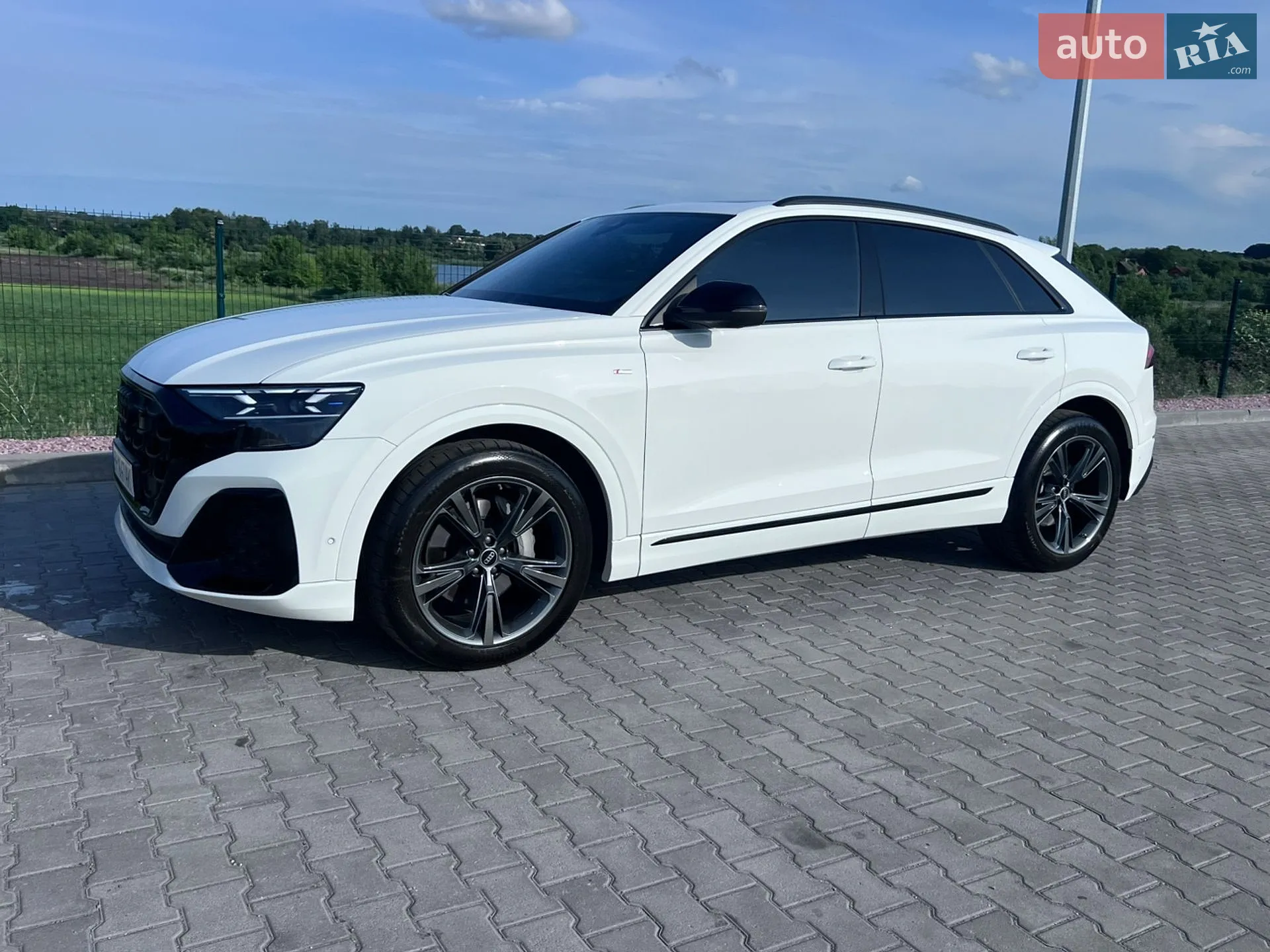 2025 Audi Q8 - мініатюра 22