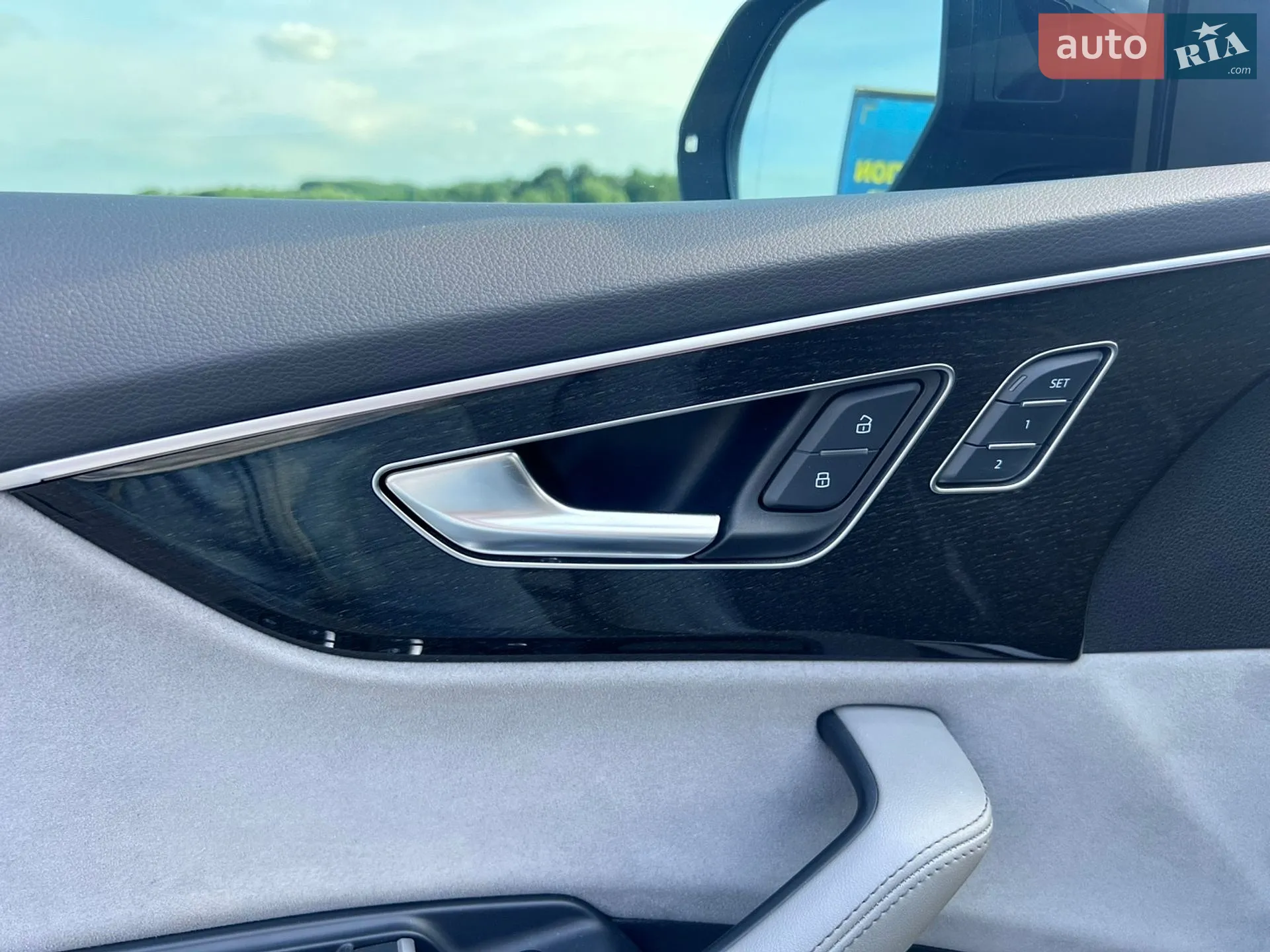 2025 Audi Q8 - мініатюра 75