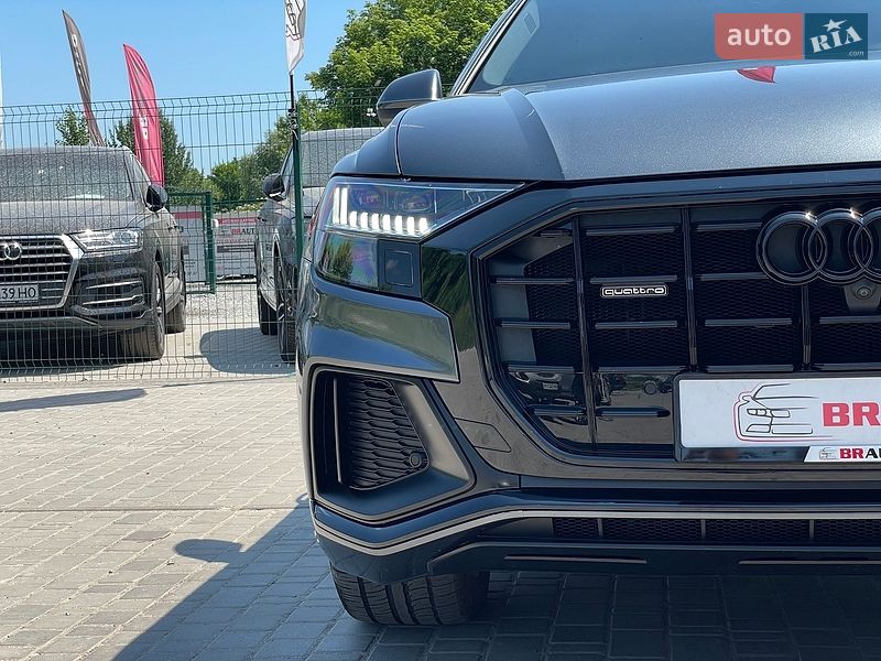 Внедорожник / Кроссовер Audi Q8 2020 в Бердичеве
