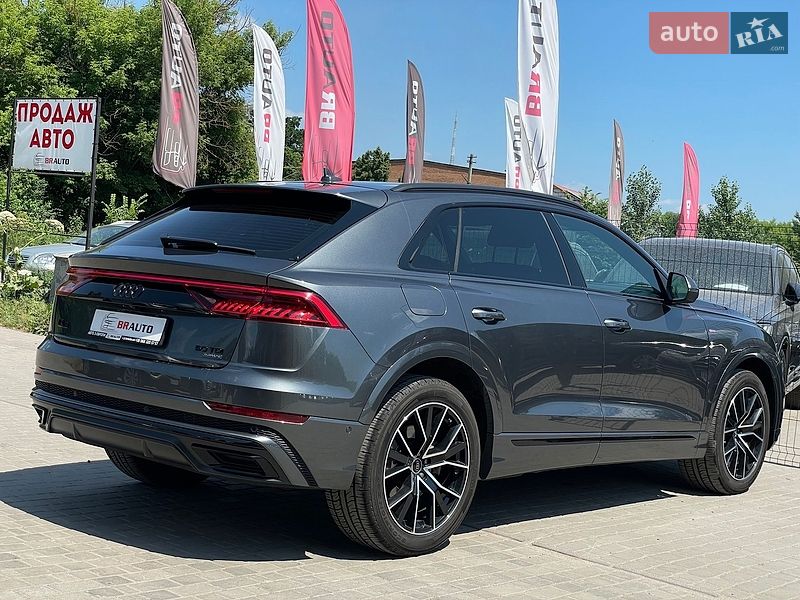 Внедорожник / Кроссовер Audi Q8 2020 в Бердичеве