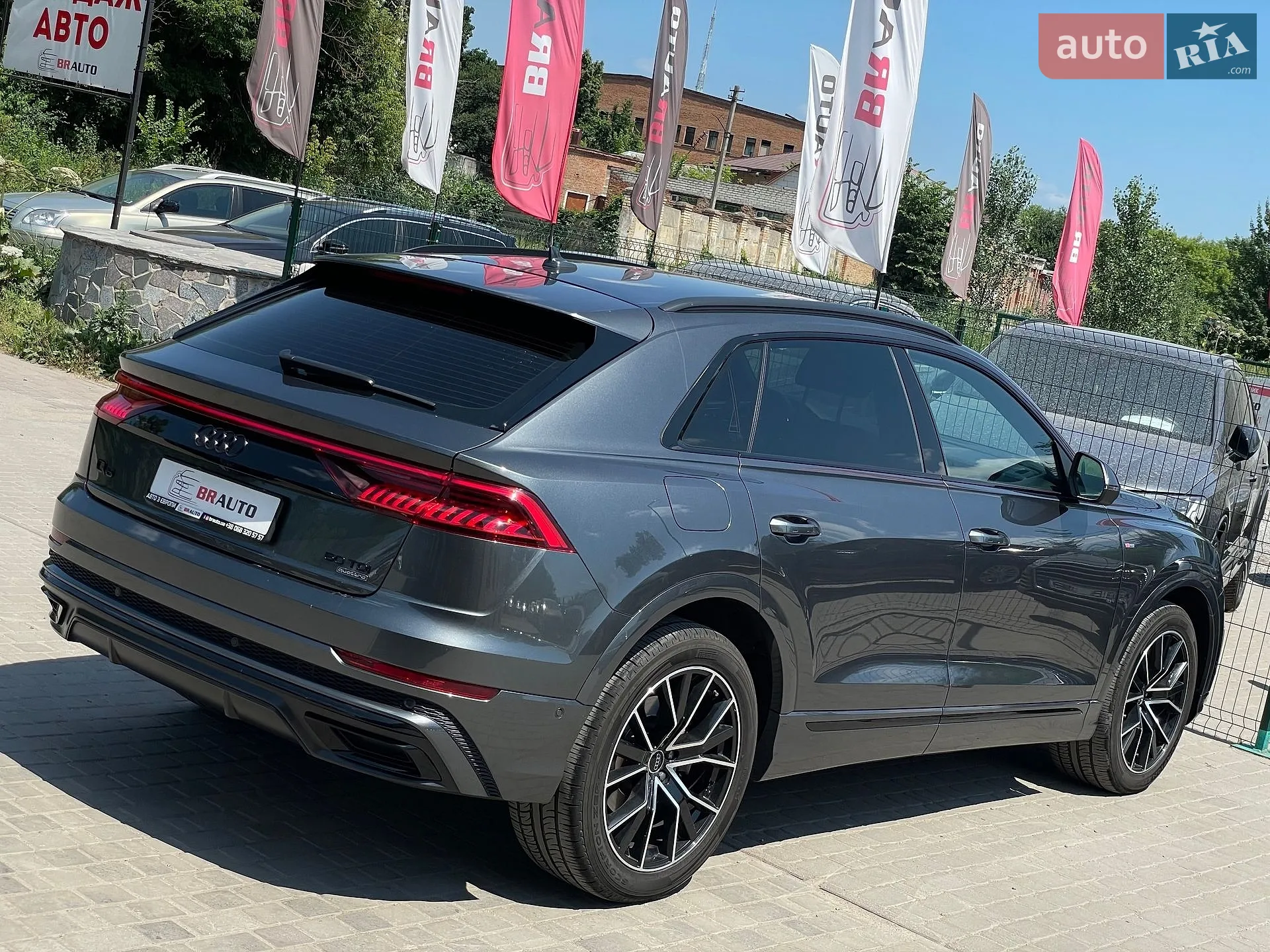 2020 Audi Q8 - мініатюра 16