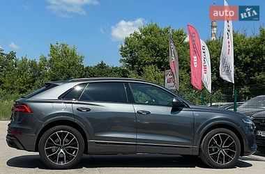 Внедорожник / Кроссовер Audi Q8 2020 в Бердичеве