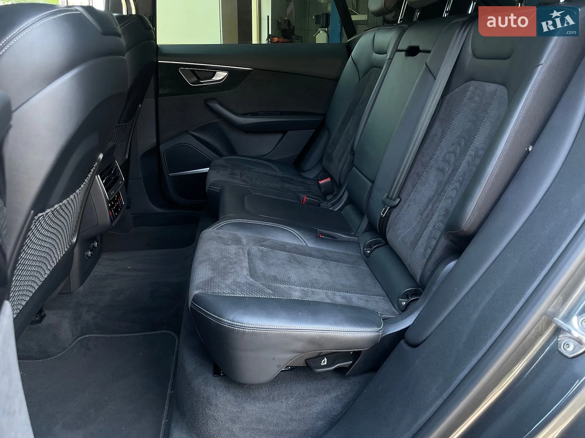 2020 Audi Q8 - мініатюра 29