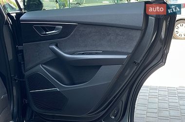 Внедорожник / Кроссовер Audi Q8 2020 в Бердичеве