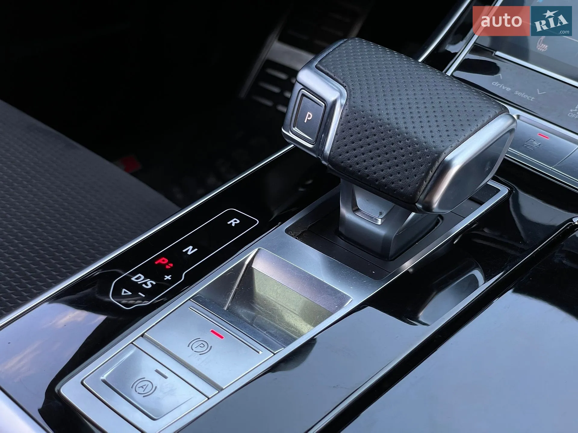 2020 Audi Q8 - мініатюра 43