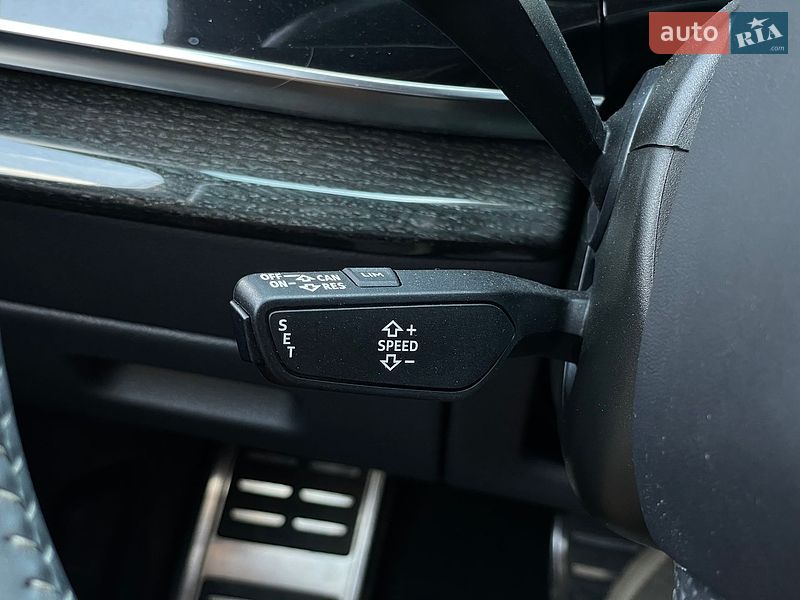 Внедорожник / Кроссовер Audi Q8 2020 в Бердичеве
