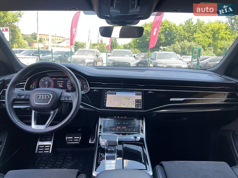 Внедорожник / Кроссовер Audi Q8 2020 в Бердичеве
