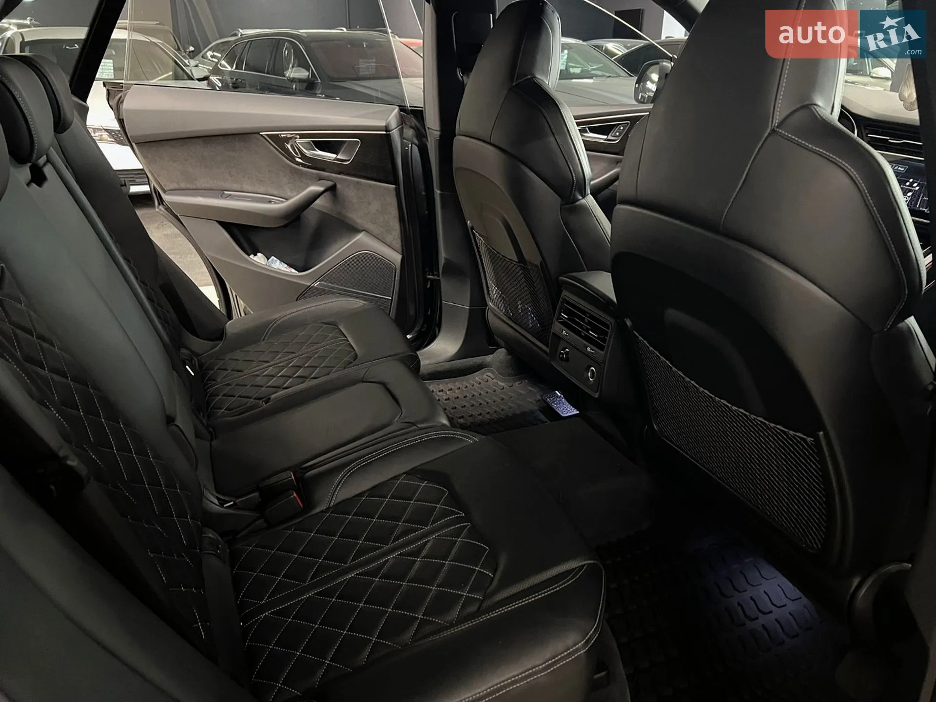 2021 Audi Q8 - мініатюра 18