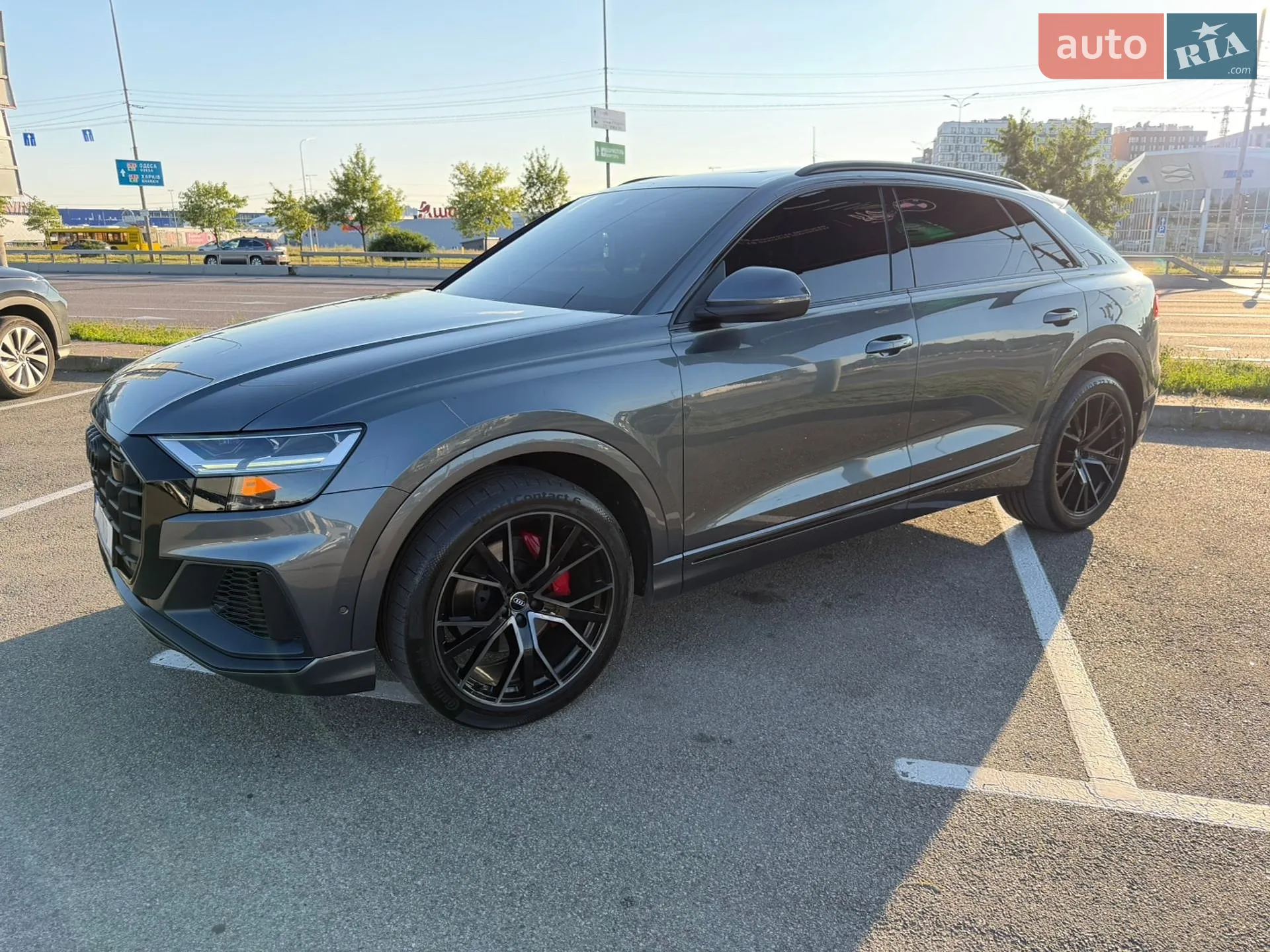 2019 Audi Q8 - мініатюра 2