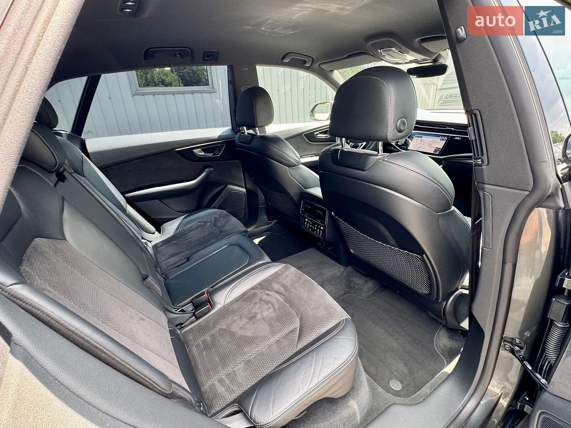 2018 Audi Q8 - мініатюра 32