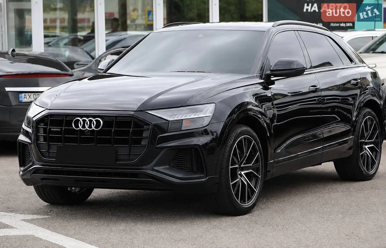 2021 Audi Q8 - фото 1