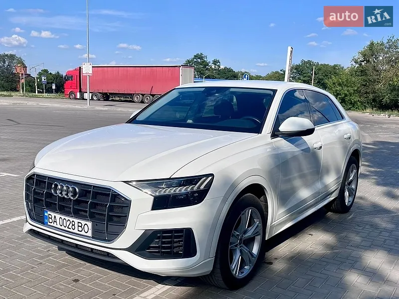 Audi Q8