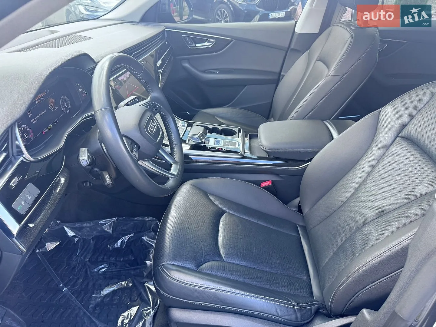 2020 Audi Q8 - мініатюра 31