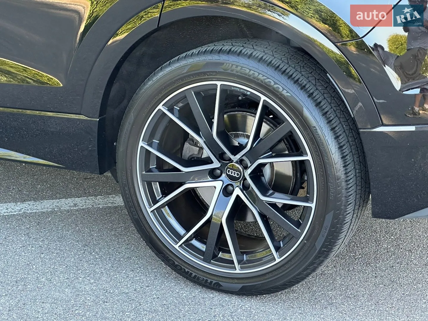 2019 Audi Q8 - мініатюра 18