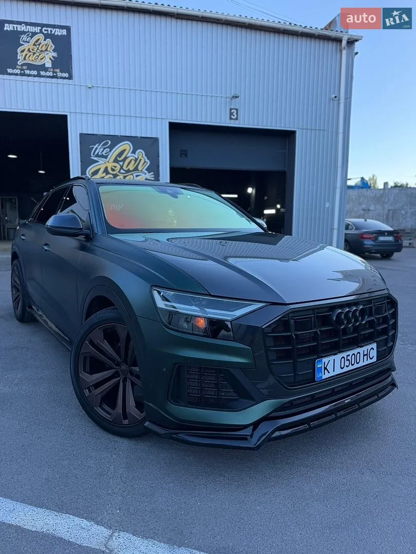 2018 Audi Q8 - фото 1