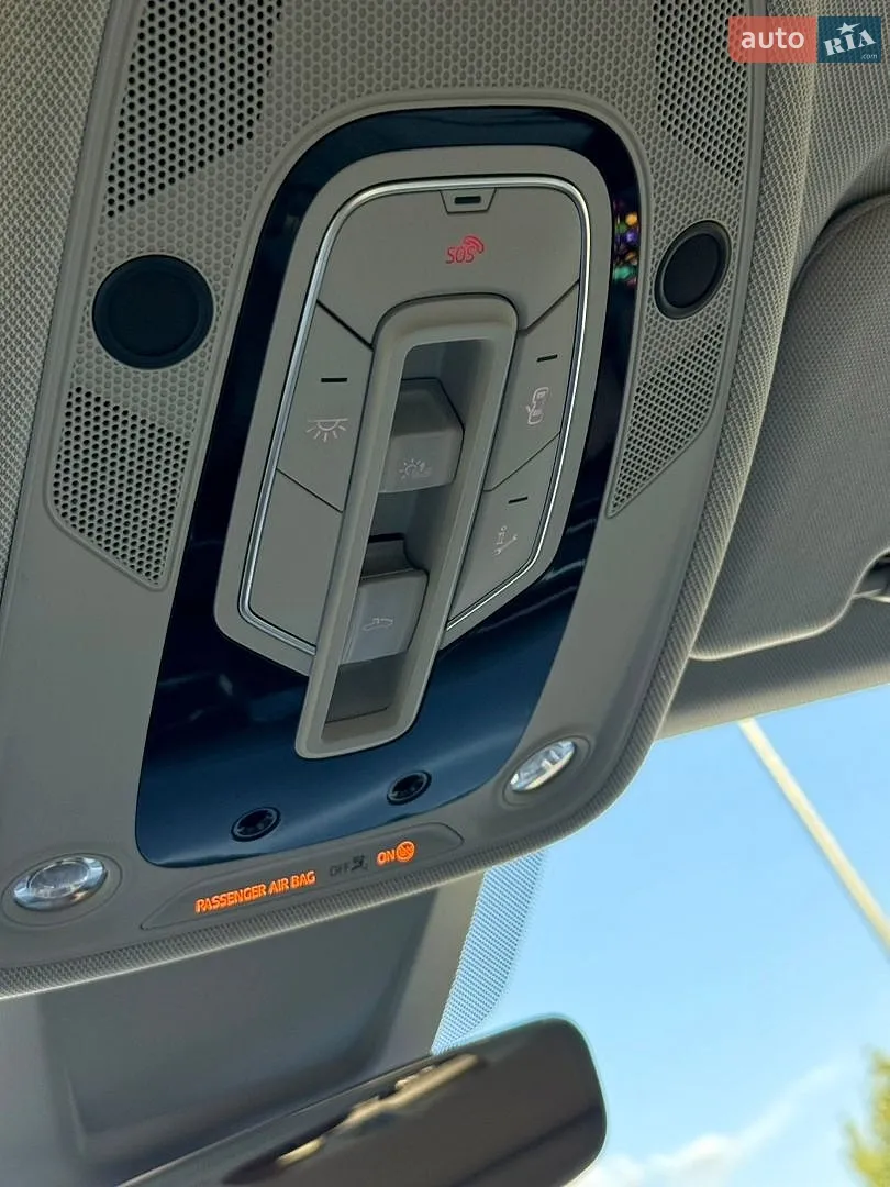 2019 Audi Q8 - мініатюра 31