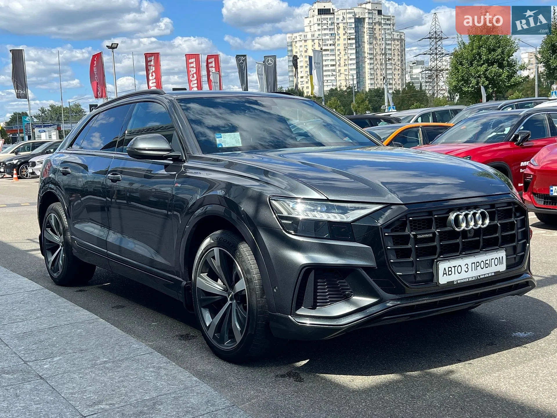 Audi Q8 2019 VIN WAUZZZF17KD043695 фото оголошення 9 з 41