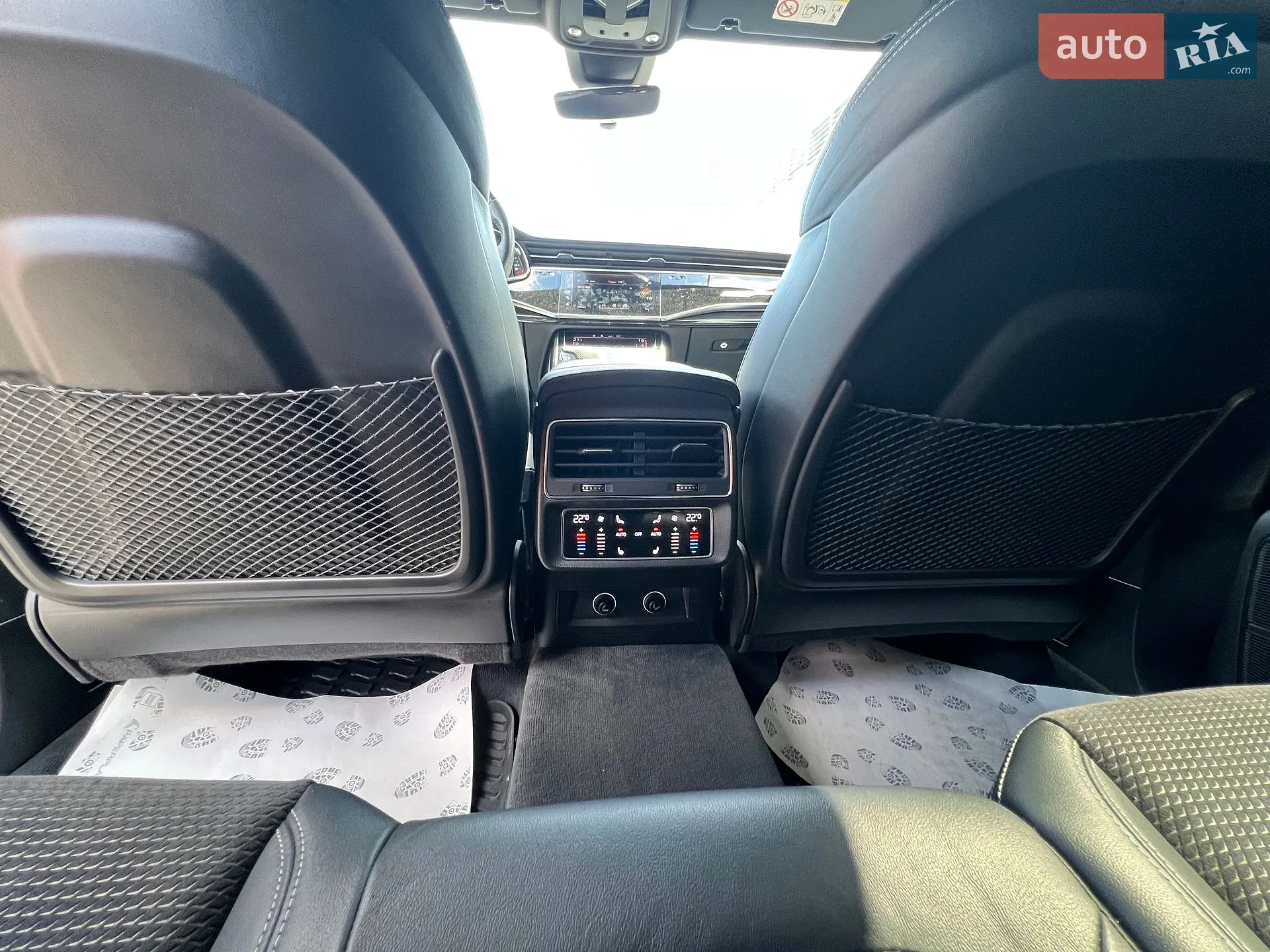 Audi Q8 2019 VIN WAUZZZF17KD043695 фото оголошення 18 з 41