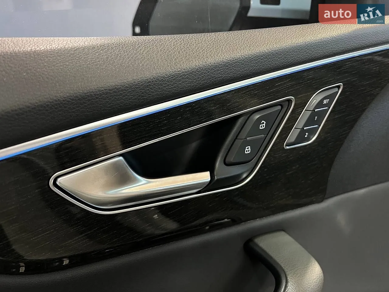 2019 Audi Q8 - мініатюра 12