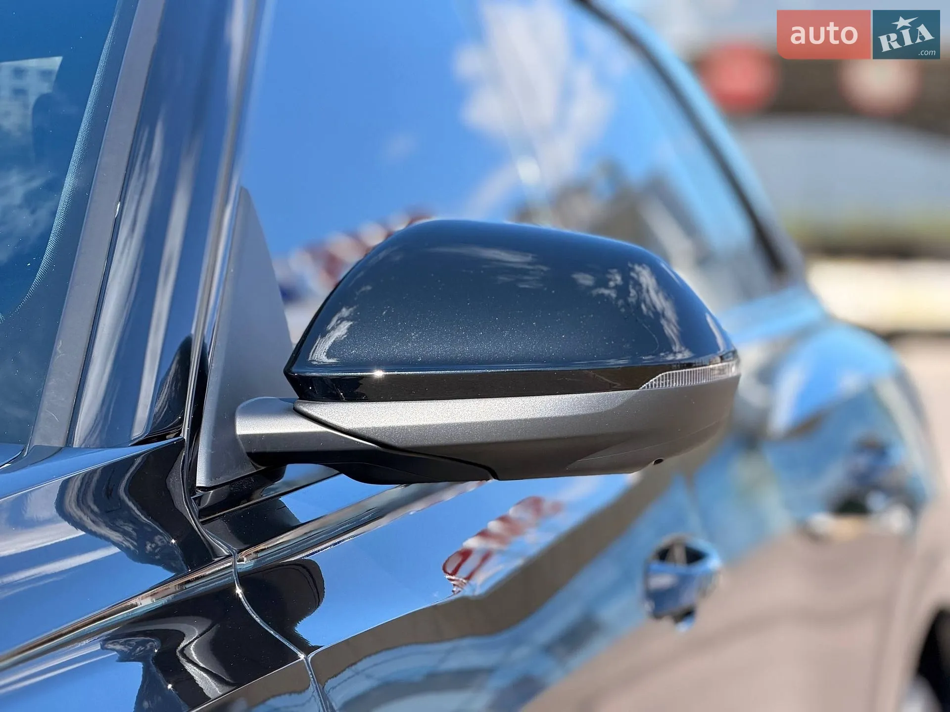 2025 Audi Q8 - мініатюра 8