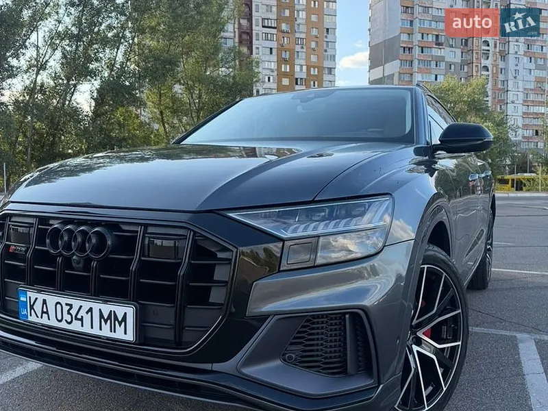 Audi Q8