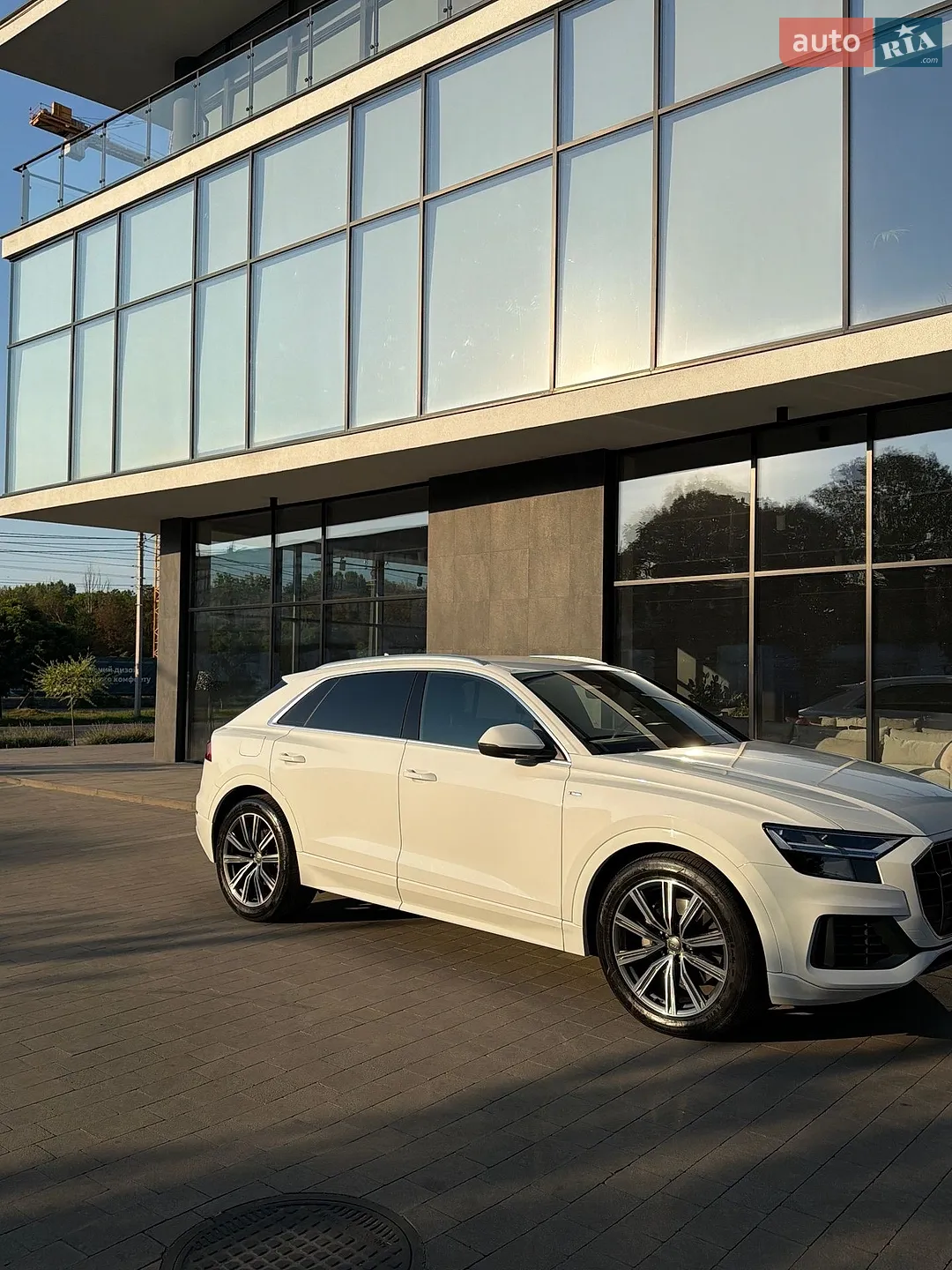 2020 Audi Q8 - мініатюра 5