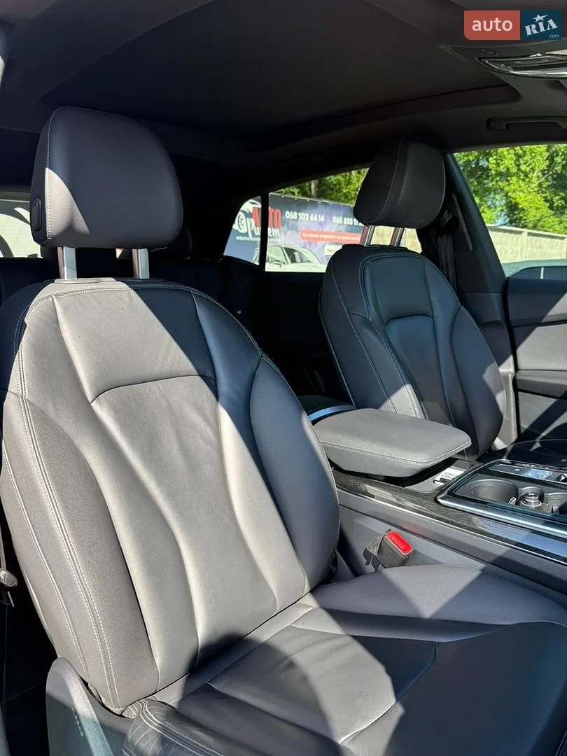 2018 Audi Q8 - мініатюра 13