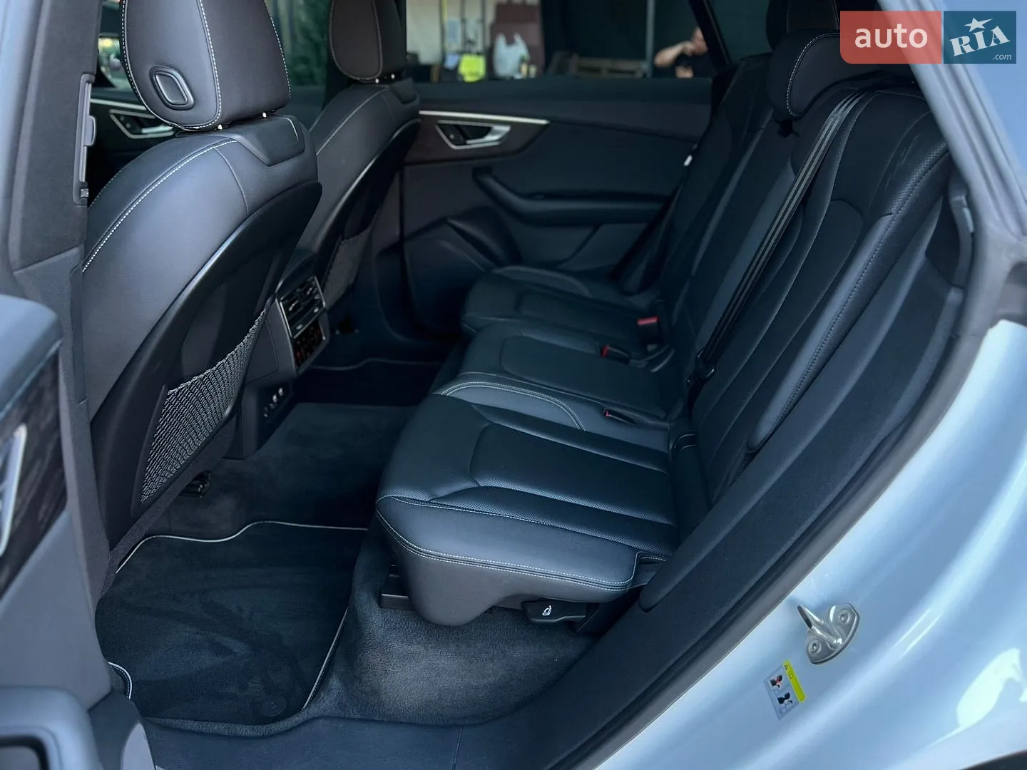 2019 Audi Q8 - мініатюра 8