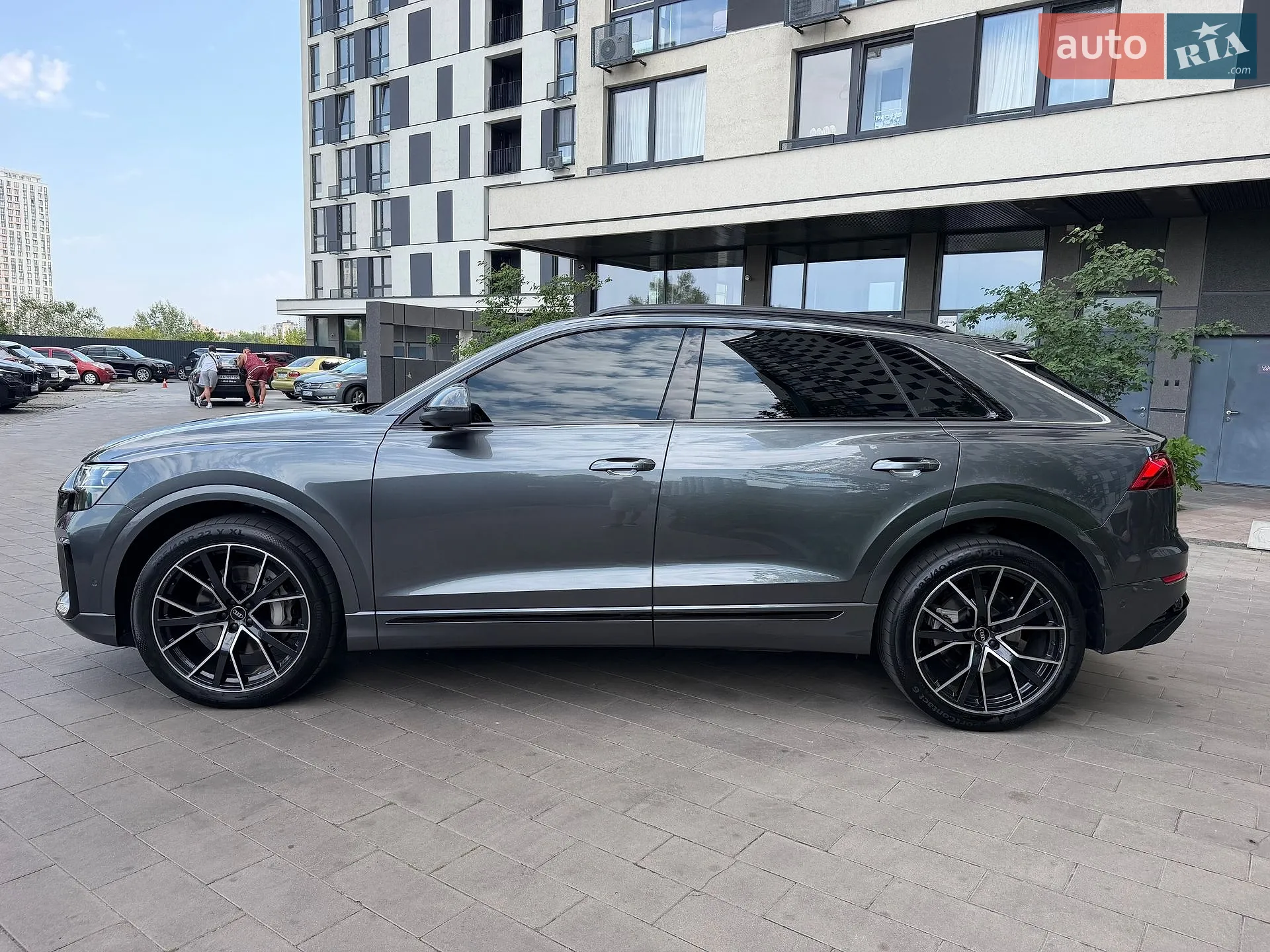 2023 Audi Q8 - мініатюра 17