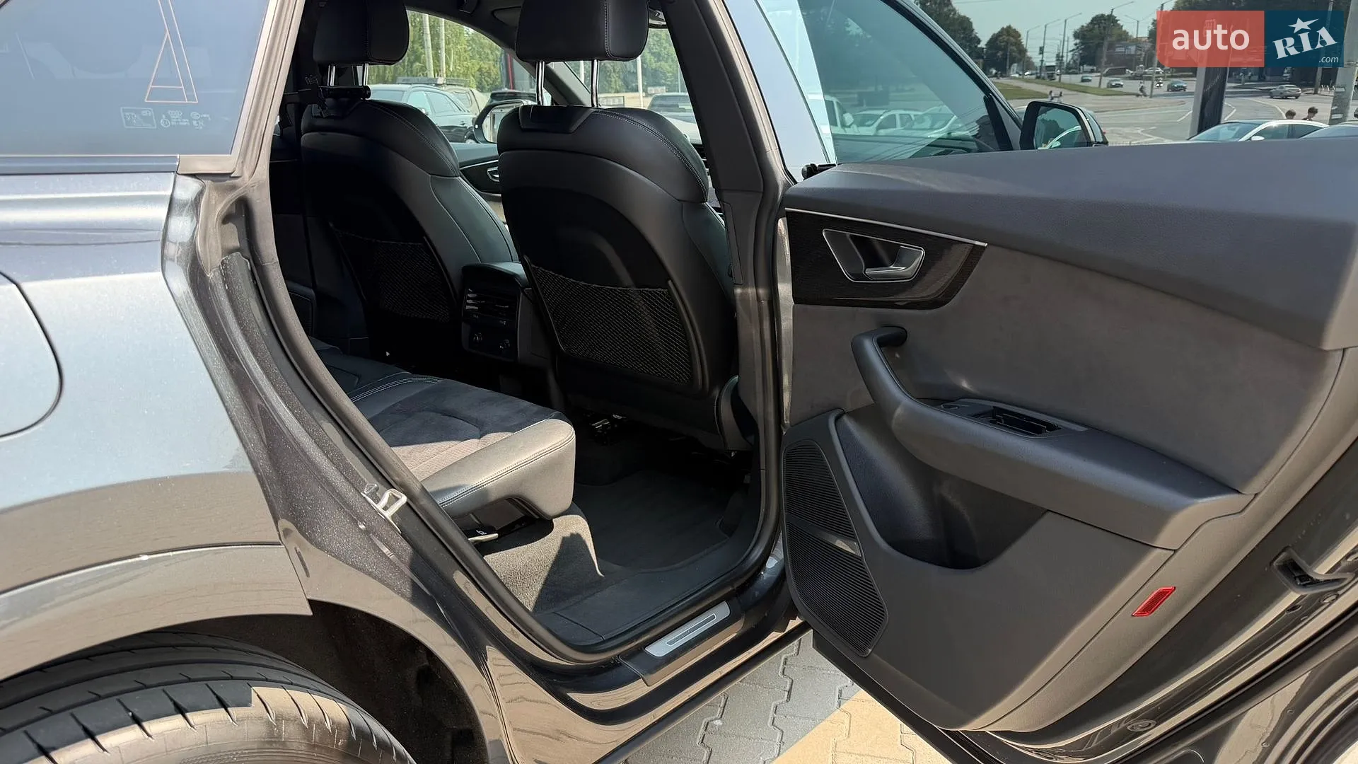 2023 Audi Q8 - мініатюра 39