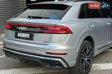 Внедорожник / Кроссовер Audi Q8 2020 в Киеве