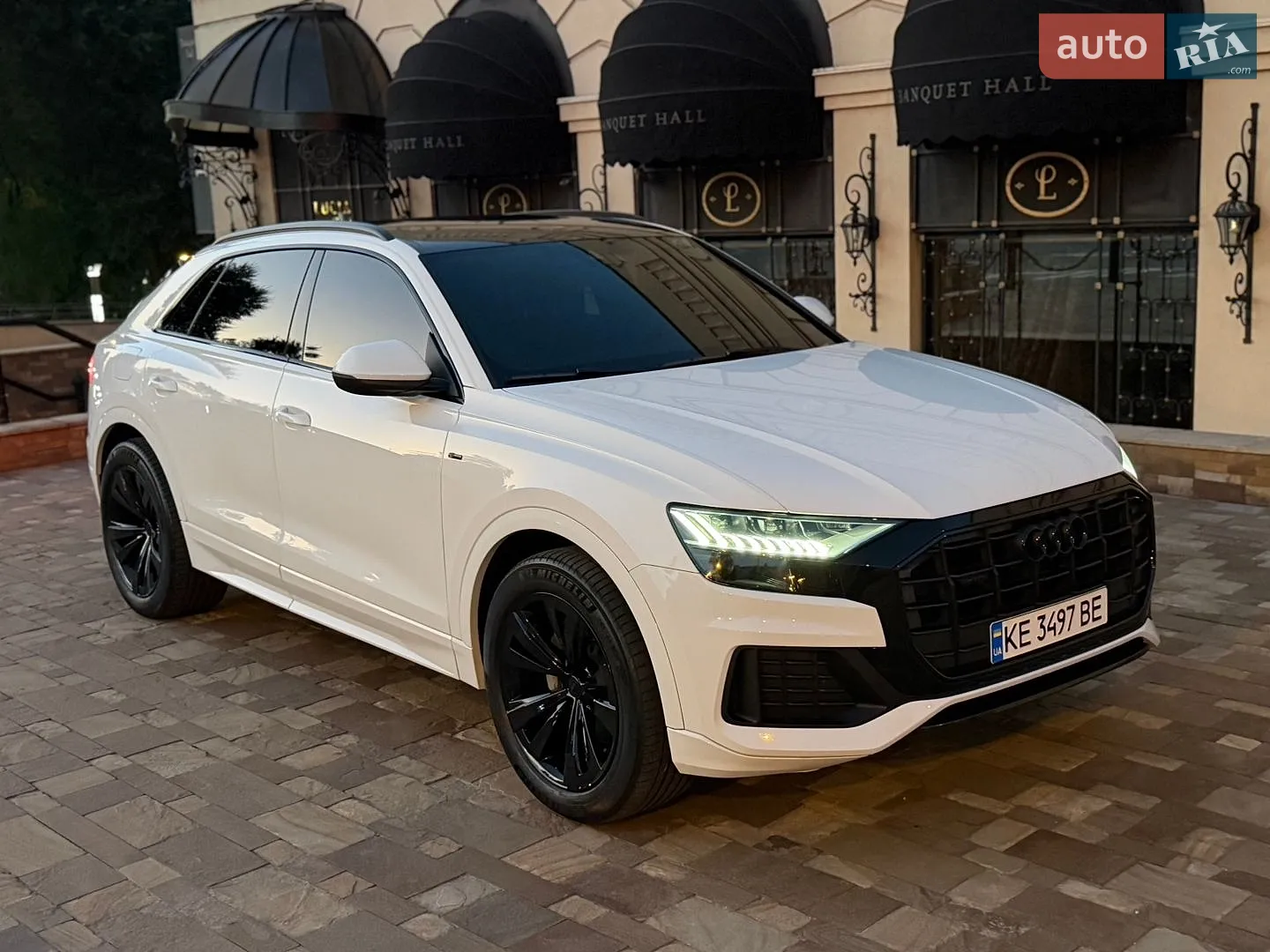 2020 Audi Q8 - мініатюра 26